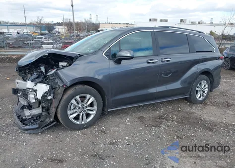 2025 Toyota Sienna Xle from USA, damaged, VIN 5TDJSKFC3SS164712